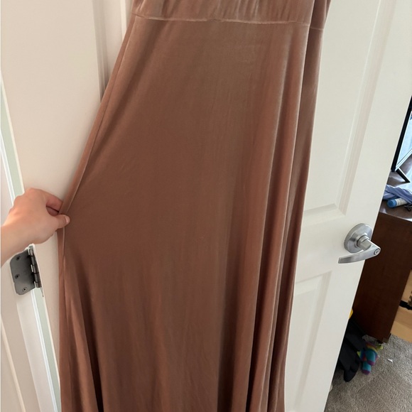 Revelry Tori Dress in Champagne size 8 - Picture 5 of 5